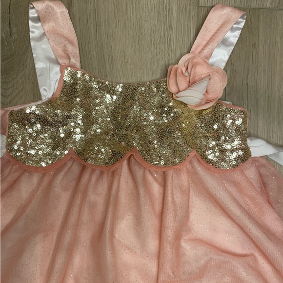 H&M toddler dress in pink and gold - Picture 3 of 4